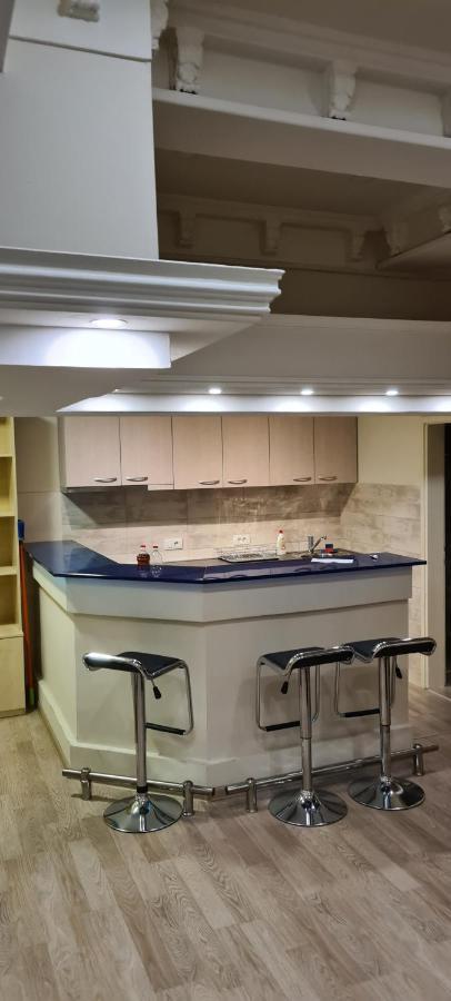 Le Coin De Simon Apartment เบลเกรด ภายนอก รูปภาพ